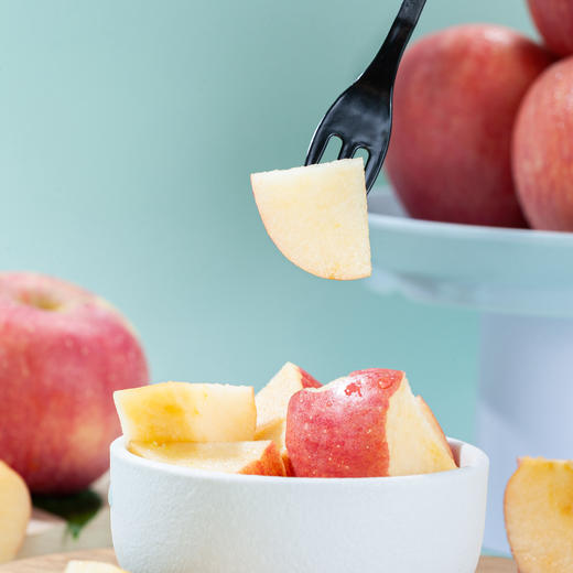 【自然搭档&东方甄选】陕西延安洛川苹果5斤装产地直发脆甜多汁 商品图2