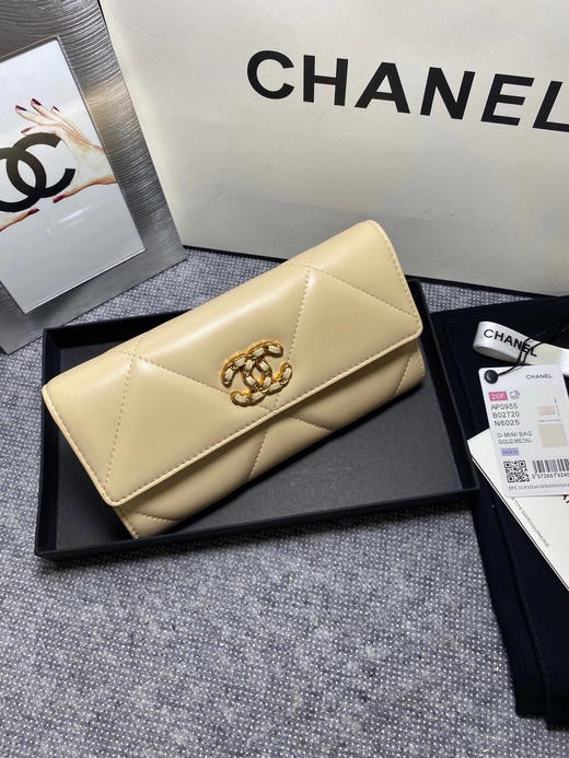 秋冬特惠💰600 原单香奈儿 Chanel 19K非常重磅的标志性系列 手拿包P0955 超大菱格纹 商品图0