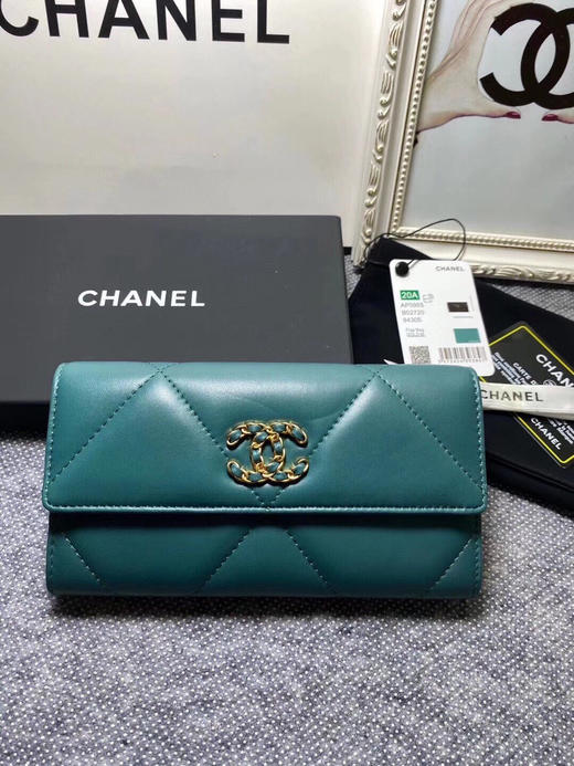 秋冬特惠💰600 原单香奈儿 Chanel 19K非常重磅的标志性系列 手拿包P0955 超大菱格纹 商品图0