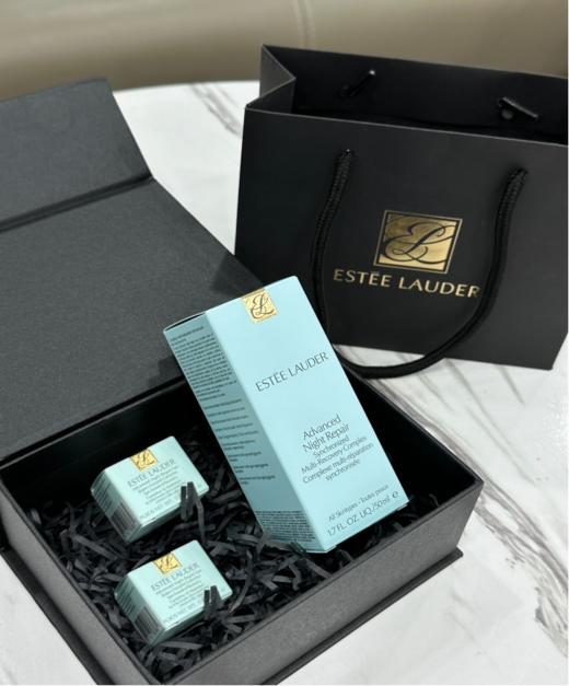 雅诗兰黛小棕瓶精华50ml+
雅诗兰黛抗蓝光眼霜5ml小样*2 礼盒装 商品图2