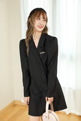 amadella 黑色翻领泡泡袖连衣裙（无腰带） 13511