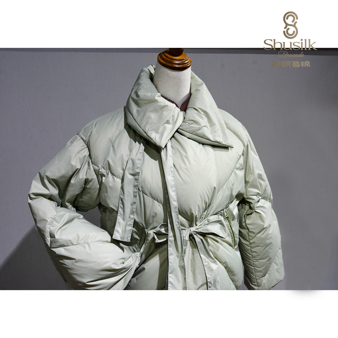 HP2099女式高领长袖鹅绒服