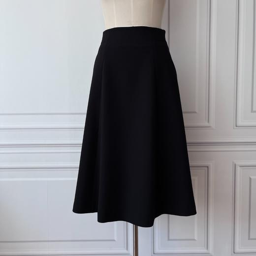 衣橱新宠-法式浪漫、罗马假日A摆半裙-高腰显瘦 优雅纯色 2203038 商品图2