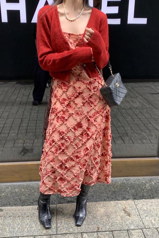 SIA SAYLOR 	红色立体花边吊带连衣裙 19075 商品图0