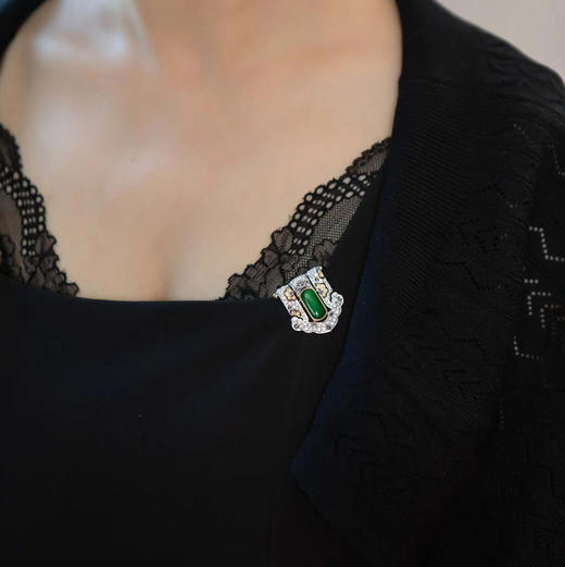 【王者之风】满绿翡翠夹扣-GZ12110085 商品图4