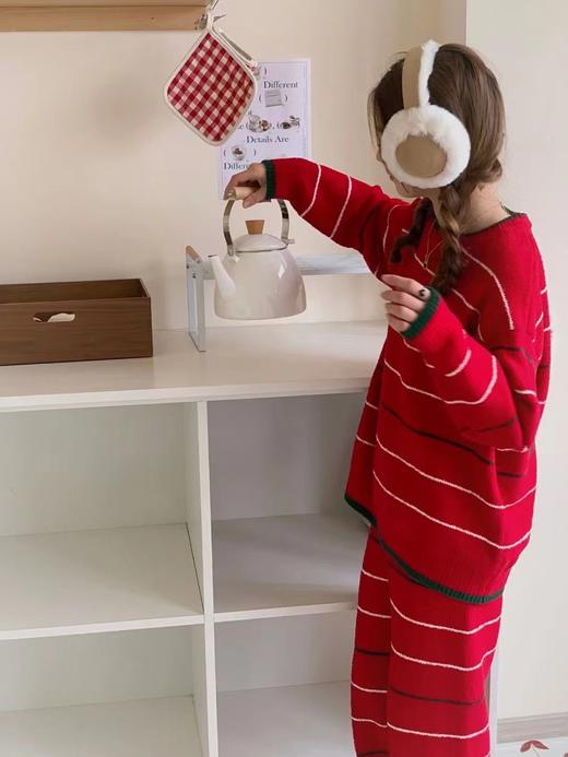 老米优品🎅🦌《氛围感圣诞麋鹿雪花❄新年圣诞半边绒保暖睡衣》绵绵热能衣，上衣+裤子，温暖软糯体验。TZ231212A 商品图6