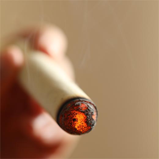 2018年陈艾道地靳春艾条/艾柱  自然陈放  赶走寒湿 商品图4