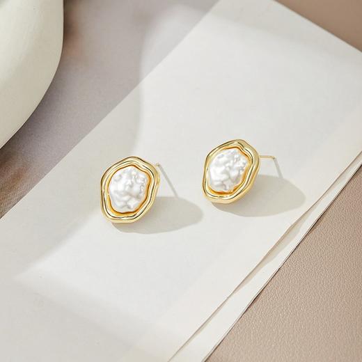 Oflye潮流饰品 法式复古巴洛克异形珍珠耳环女小众设计感气质耳钉不规则轻奢耳饰 商品图4