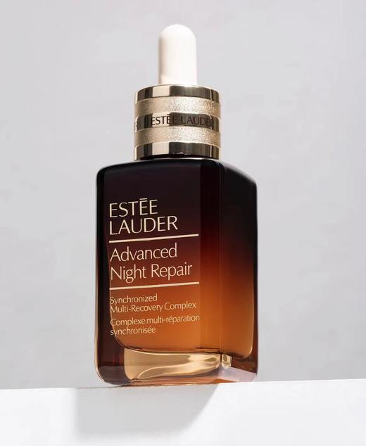 雅诗兰黛小棕瓶精华50ml+
雅诗兰黛抗蓝光眼霜5ml小样*2 礼盒装 商品图3