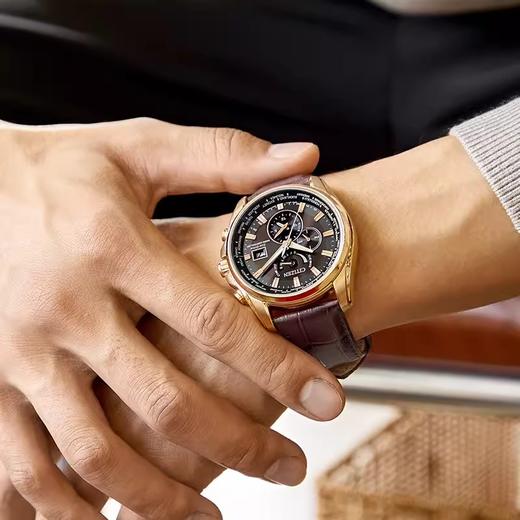 西铁城/CITIZEN光动能万年历多局电波不锈钢男表空中之鹰AT9120-89L 商品图3