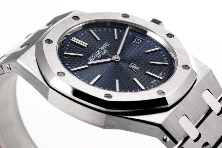 xf厂复刻爱彼手表15202超薄机械对比原装