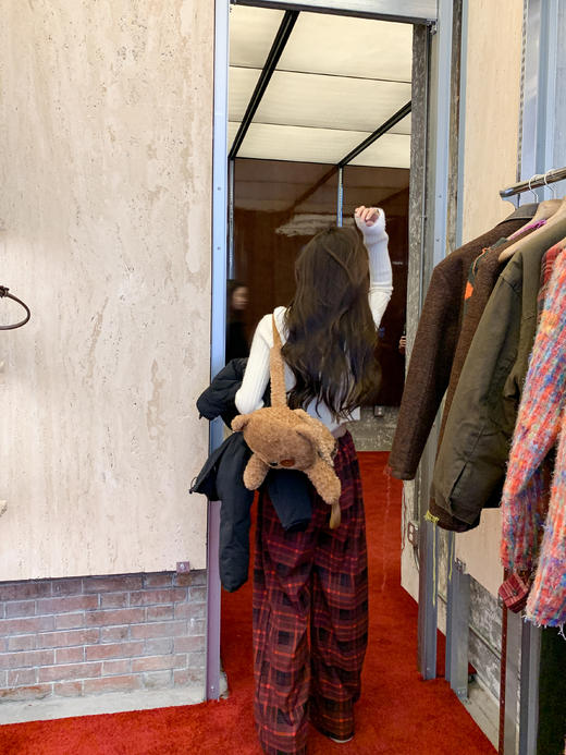 <曾小咸推荐>2.8现货秒杀 ！微信超特价！红色字母连帽针织衫 日常189.99 立减100 秒杀89.99！！ 商品图6