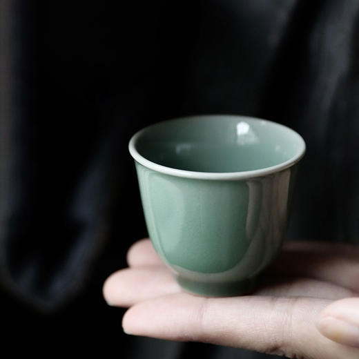 龙泉青瓷严少英素面小杯品杯茶杯功夫小茶杯陶瓷喝茶专用家用待客品茗杯 商品图1