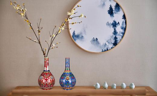 《锦上添花》珐琅对瓶 商品图1