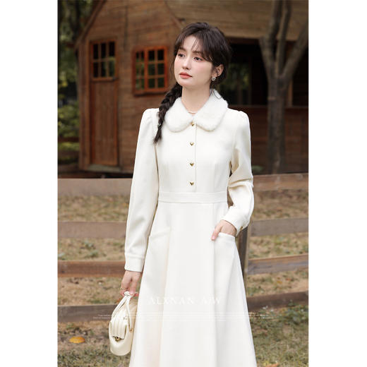 鹿向南《白露初晓》独特气质连衣裙女 商品图1