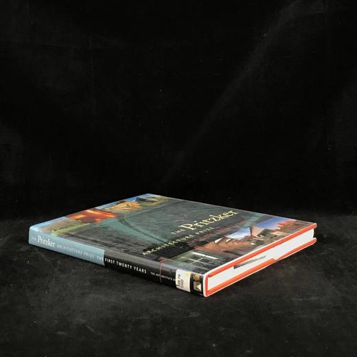 普利策建筑奖二十年 370幅插图（200幅彩色） 精装大16开 商品图1