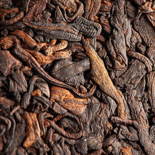 2024年德丰昌【龙行大运】普洱熟茶357克/饼 商品图3