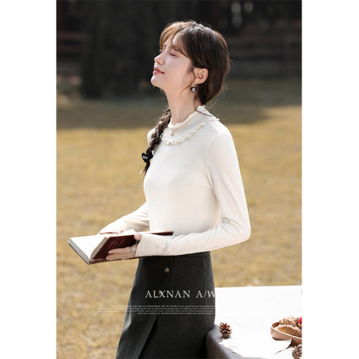 鹿向南《珍珠女郎》木耳边内搭打底衫 商品图1