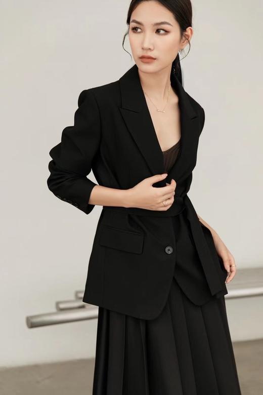 Le Malene 系带收腰西装外套高腰百褶裙套装 13815 商品图0