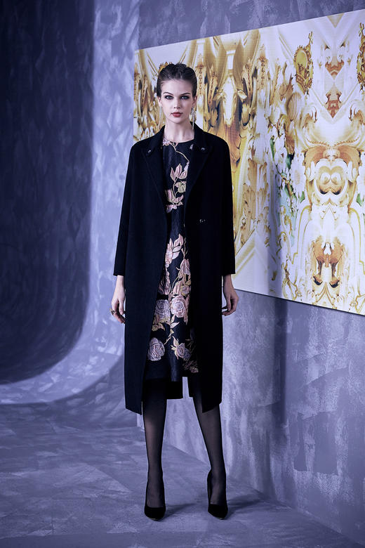 【伯妮斯茵】3S6223粉色提花连衣裙 商品图5