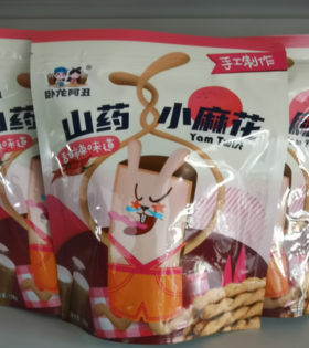卧龙阿丑山药小麻花甜辣味128g/袋