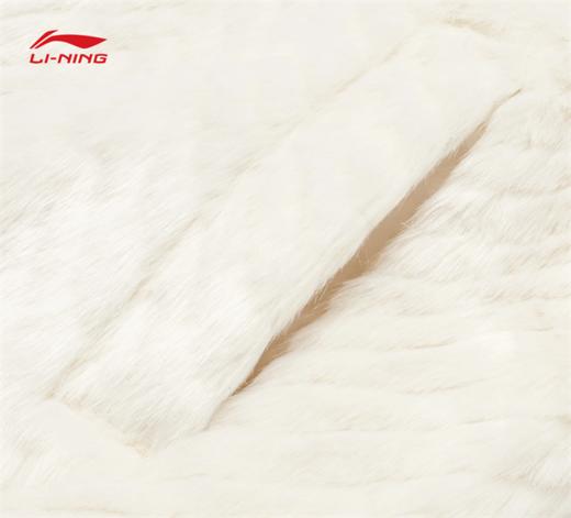 【S/M/L/XL断码】李宁日进斗金系列女子宽松仿皮草短外套AJDU002【库存有限，如无货将做退款，介意慎拍！】 商品图4