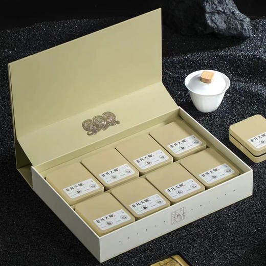 非凡大师饼干茶【8铁盒 • 米黄色】30元一套 / 共22套 商品图1