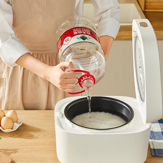 农夫山泉 饮用水 饮用天然水5L*4桶 整箱装 桶装水 商品图3