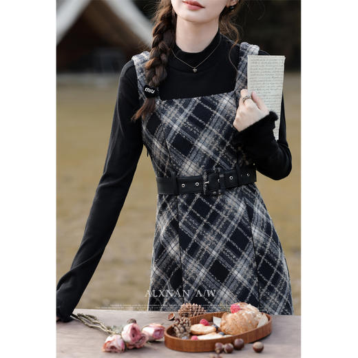 鹿向南《海德公园记》连衣裙冬裙冬天穿搭L330267 商品图1