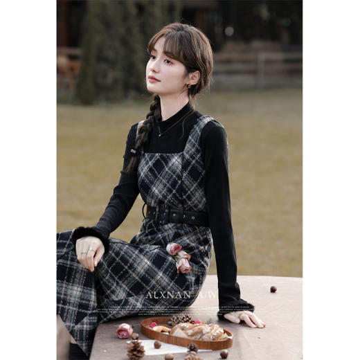 鹿向南《海德公园记》连衣裙冬裙冬天穿搭L330267 商品图2