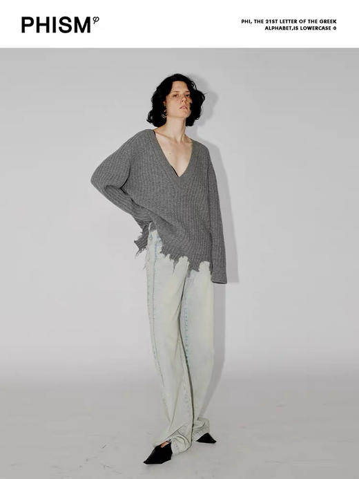 长款v领毛衣 商品图0