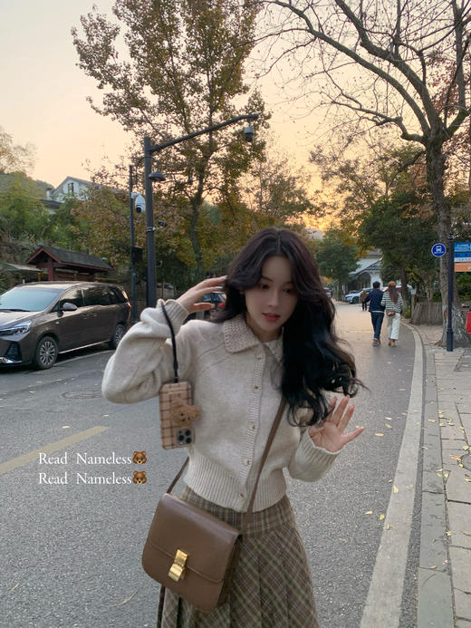 Read Nameless /韩国钩织娃娃领毛衣+百褶格子长裙 商品图6