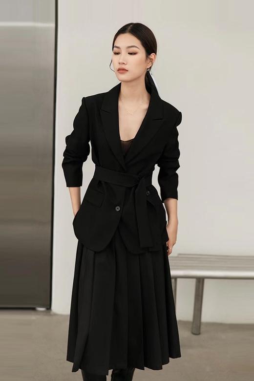 Le Malene 系带收腰西装外套高腰百褶裙套装 13815 商品图1