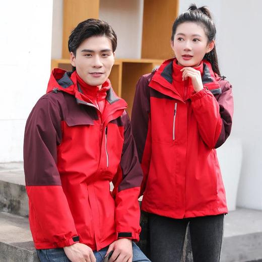 新款冲锋衣男女士两件套三合一防风防水登山服热封滑雪服 商品图2