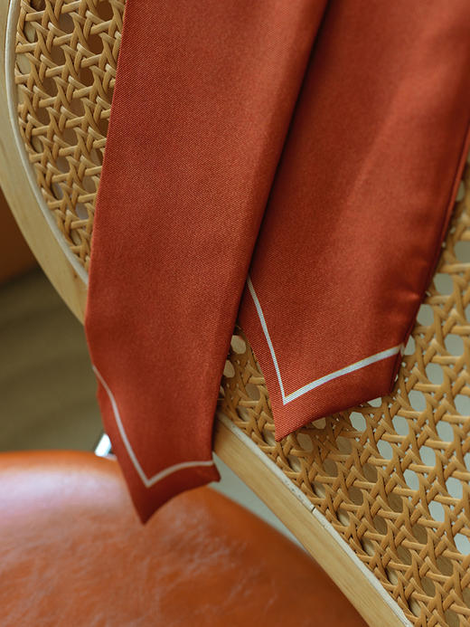 100%桑蚕丝 简约飘带丝巾 商品图3