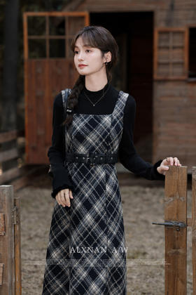 鹿向南《海德公园记》连衣裙冬裙冬天穿搭L330267