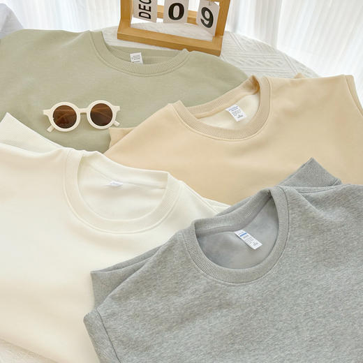 【加绒纯色卫衣】秋冬新款圆领卫衣 时尚好看保暖舒适 休闲长袖外套男女同款情侣装 商品图4