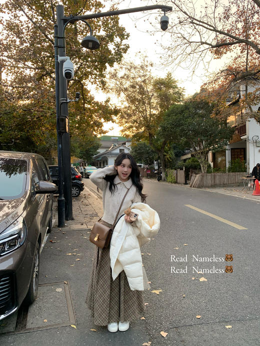 Read Nameless /韩国钩织娃娃领毛衣+百褶格子长裙 商品图7