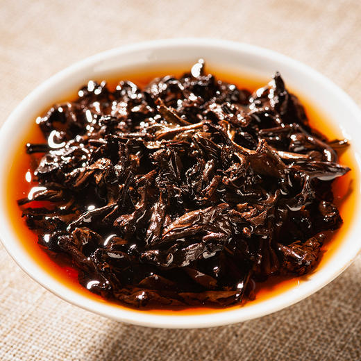 2024年德丰昌【龙行大运】普洱熟茶357克/饼 商品图6