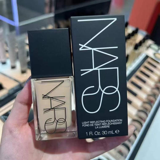NARs 纳斯超方瓶粉底液 商品图0