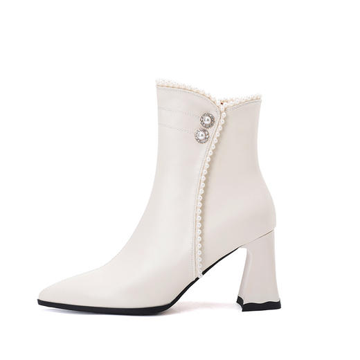 OLD-898-68冬季新款粗跟短靴女米白绒里尖头女靴珍珠粗跟高跟靴子女靴 商品图4
