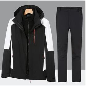 新款户外冲锋衣套装男女款两件套三合一可拆卸防风防水登山服外套