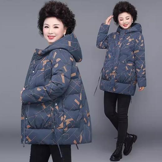 A8898中年妈妈冬装羽绒棉服2023新款中老年人女秋冬季外套棉袄大码棉衣服 商品图0