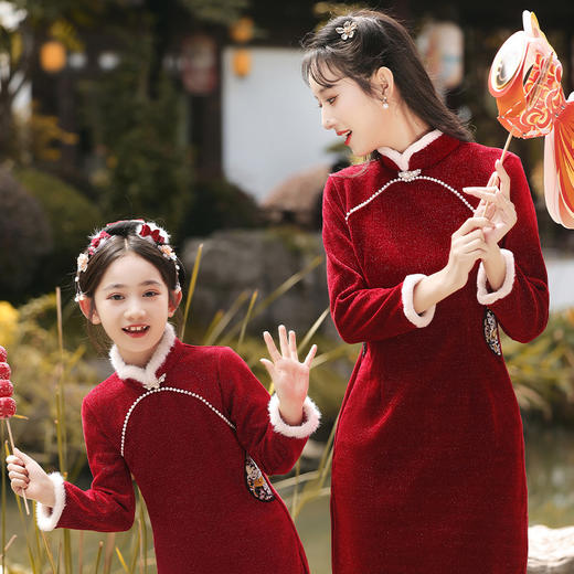 新款冬季加绒雪尼尔女童亲子改良旗袍QJZ873 商品图0
