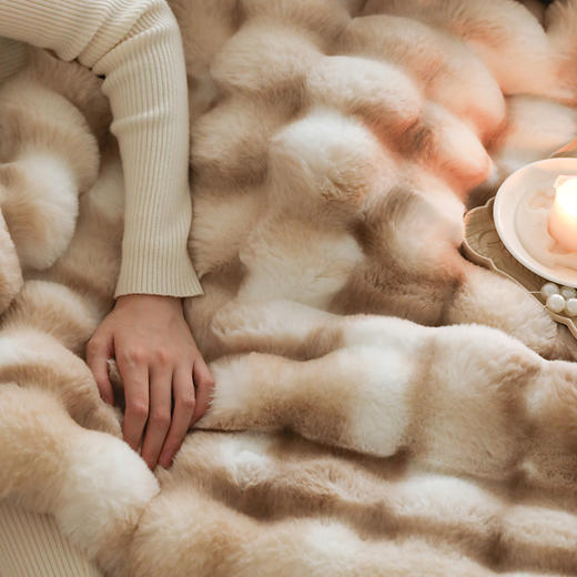 自然醒托斯卡纳法式轻奢保暖仿皮草扎染色毛毯沙发盖毯午睡盖被冬季加厚毯子MT 商品图4