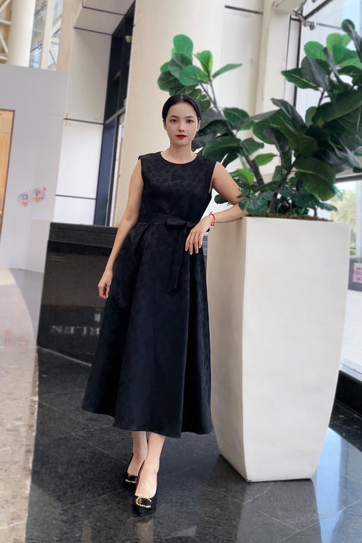 -浅白色、漆黑色高级提花轻礼服连衣裙LZ3S70 商品图3