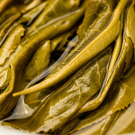 活动即将结束！【积分兑换】王侯将相【曹丞相：曹操】2023年头春一芽一叶古树茶易武拼配普洱茶生茶357克*5饼 商品图3