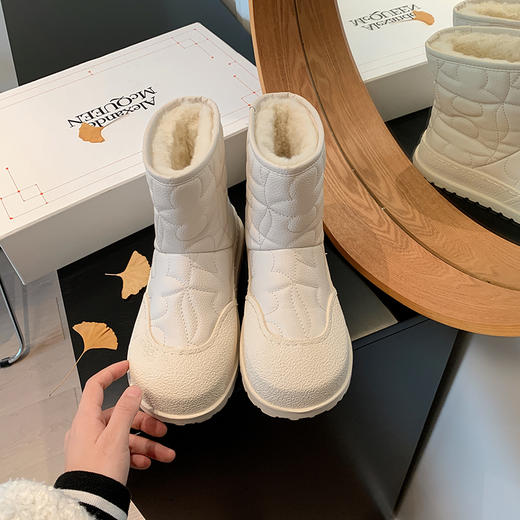舒适保暖，羊毛雪地靴毛毛靴HHXS-8817-2 商品图1