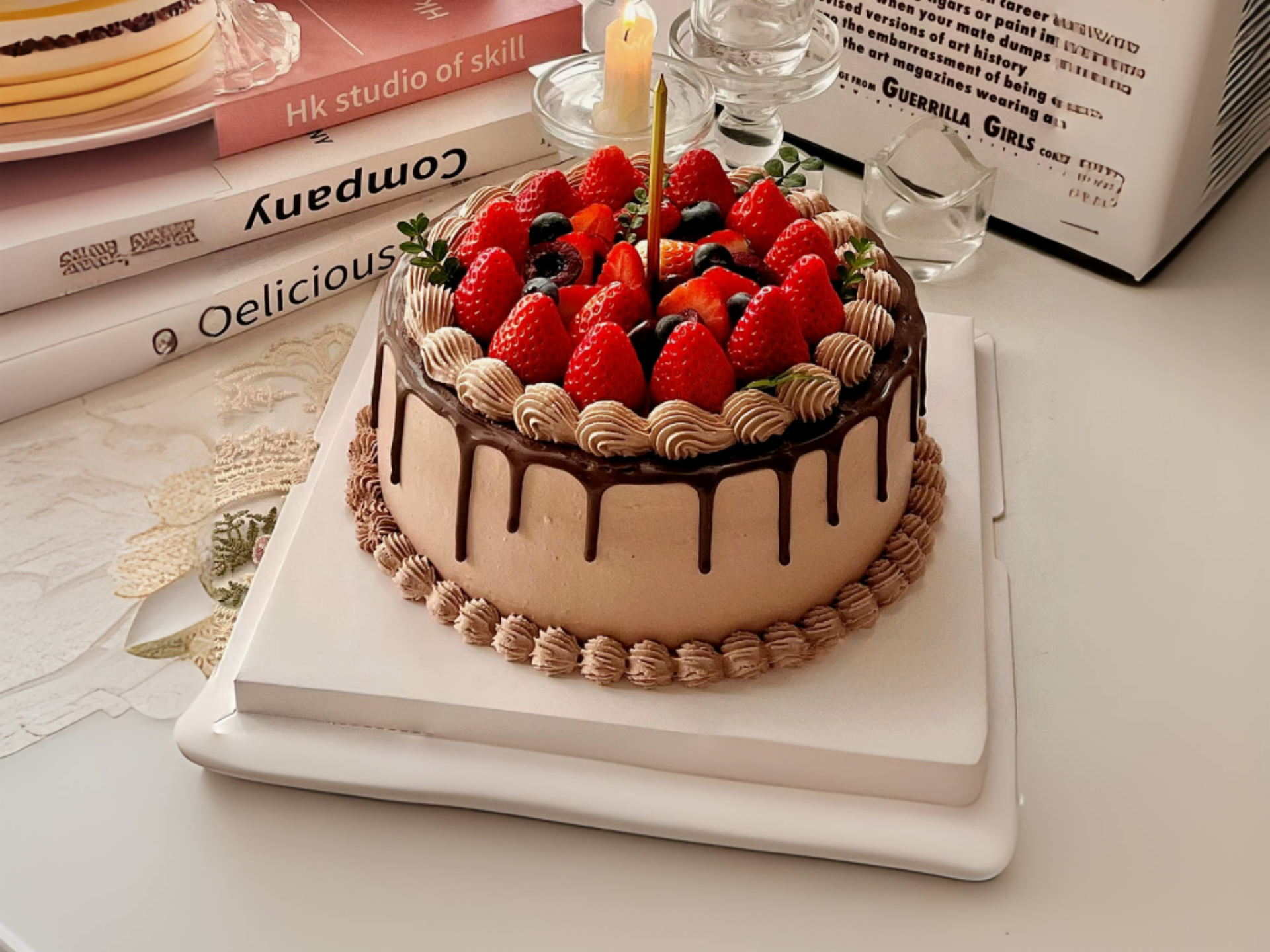 草莓巧克力奶油生日蛋糕