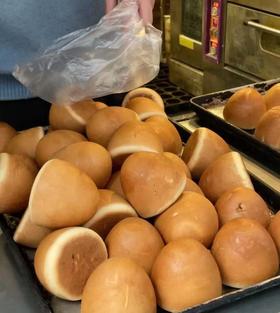 【预售】周日南京代购：【青稞烤馍】一袋3个，实心和红豆夹心两个口味。限当天取，代购不接受退单。